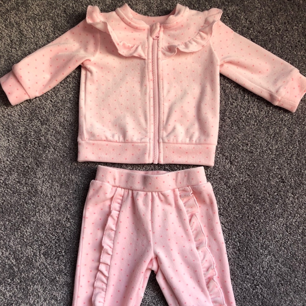 0-3 month girls zip up outfit